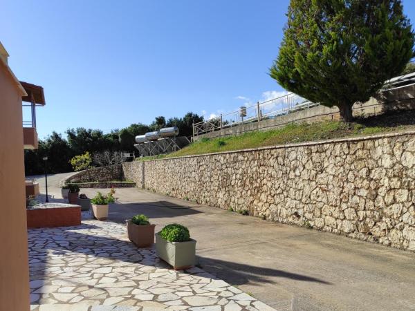 Semiramis : photo 7 de la chambre chambre double Économique - rez-de-chaussée