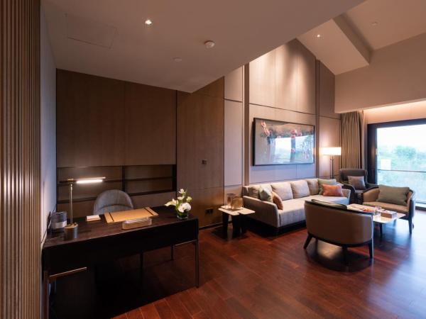 Gran Melia Chengdu : photo 2 de la chambre suite duplex red level