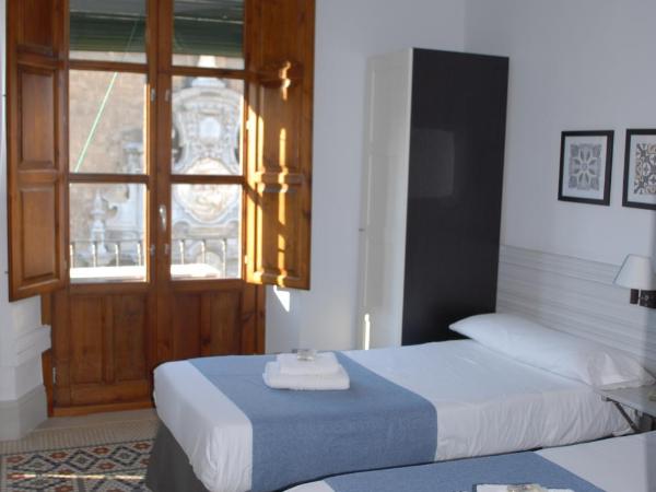 La Perla Granada Suites : photo 10 de la chambre chambre double