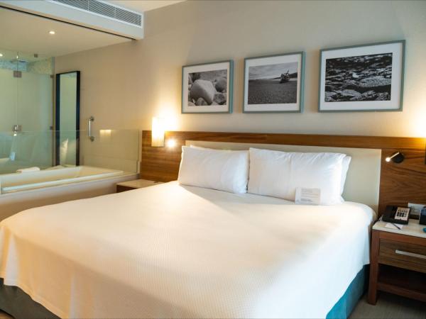 Emporio Cancun - Buy All Inclusive Option : photo 4 de la chambre hébergement lit king-size réservé(e) aux adultes avec accès direct à la piscine - côté océan