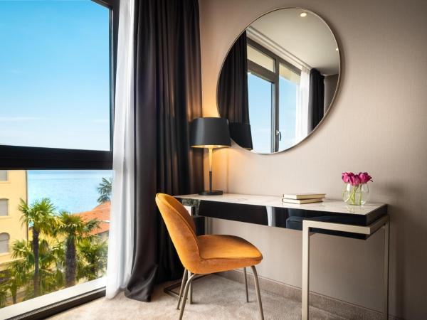 Grand Hotel Adriatic : photo 5 de la chambre chambre double ou lits jumeaux supérieure – vue latérale sur mer