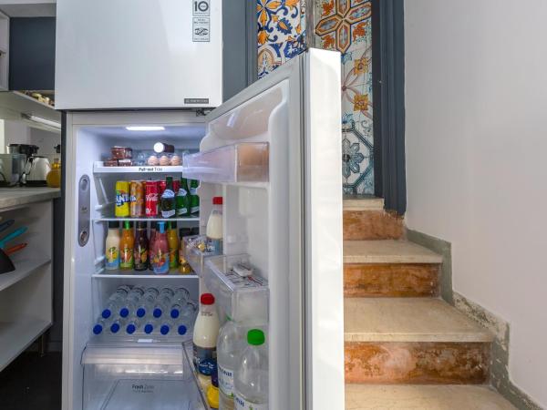 LOC HOSPITALITY Urban Den : photo 2 de la chambre petite chambre lits jumeaux