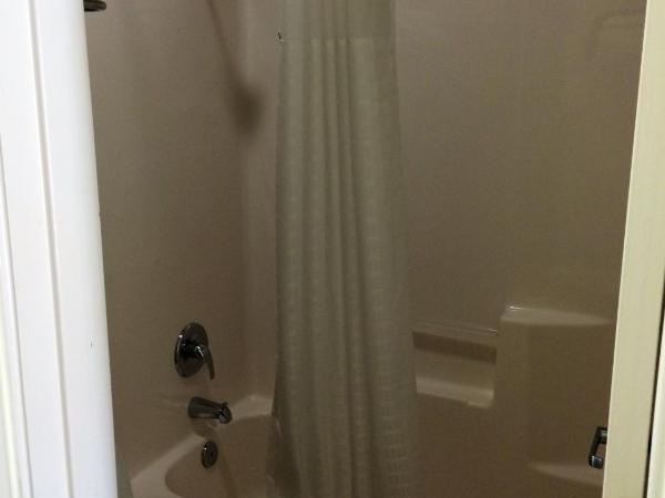 Super 8 by Wyndham San Antonio Near Fort Sam Houston : photo 5 de la chambre chambre lit king-size - non-fumeurs