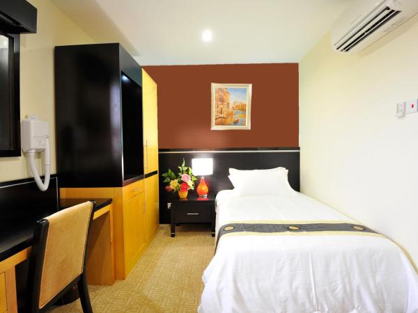 Hallmark Regency Hotel - Johor Bahru : photo 1 de la chambre chambre simple deluxe