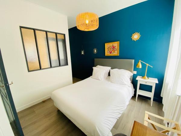 Hotel Saint-Michel : photo 1 de la chambre chambre familiale