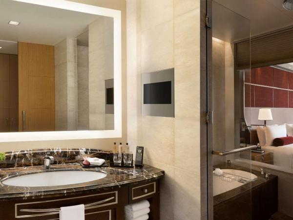 Shangri-La Tokyo : photo 3 de la chambre chambre lits jumeaux de luxe impériale - vue sur jardin