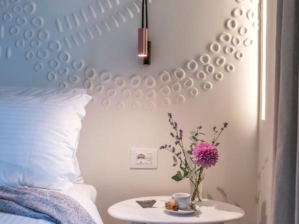 Niche Hotel Athens : photo 8 de la chambre chambre niche - vue sur colline du lycabette