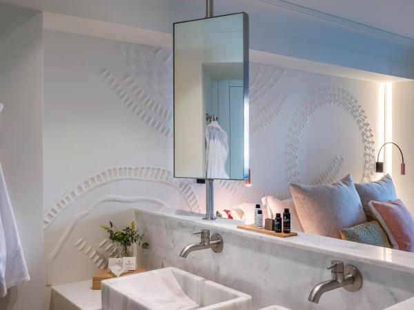 Niche Hotel Athens : photo 5 de la chambre suite niche fine - vue sur acropole