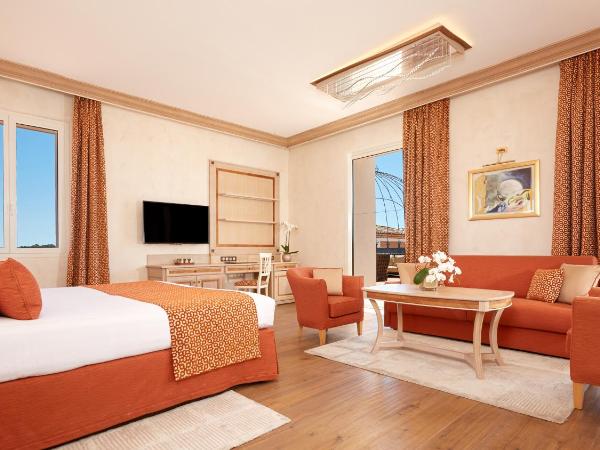 Airelles Château de la Messardière : photo 2 de la chambre suite deluxe - vue sur mer