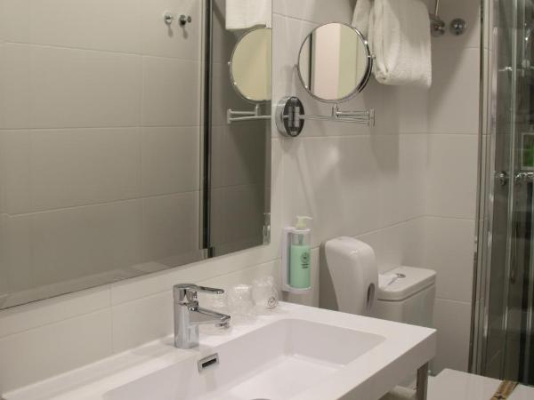 Alda Alborán Rooms : photo 9 de la chambre chambre double ou lits jumeaux supérieure avec terrasse