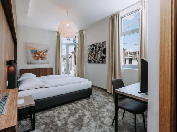 Hotel Sliško : photo 1 de la chambre chambre double avec balcon