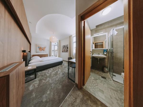 Hotel Sliško : photo 3 de la chambre chambre double avec balcon