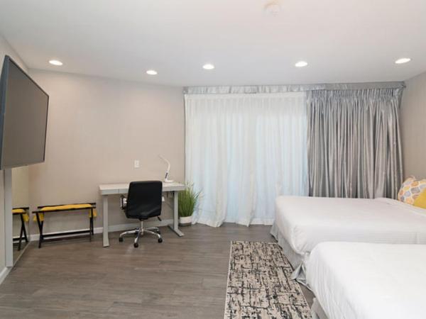 Sands Of La Jolla : photo 7 de la chambre chambre familiale avec salle de bains privative