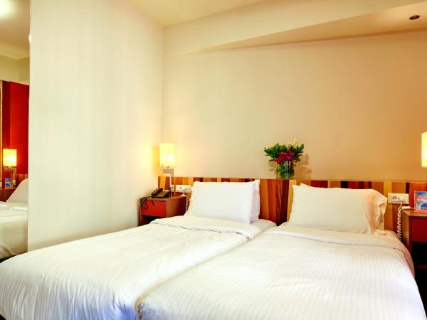 Lato Annex Boutique Rooms : photo 3 de la chambre chambre triple - vue sur ville