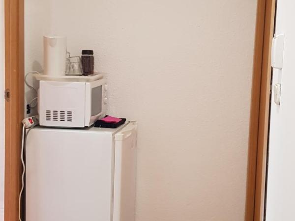 Barcelona Rooms 294 : photo 10 de la chambre petite chambre double avec salle de bains privative