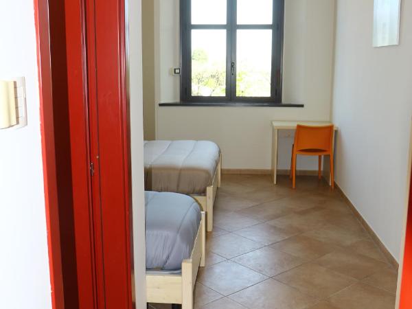Student's Hostel Parma : photo 4 de la chambre chambre double