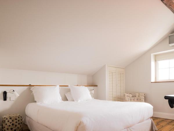 Hotel Saint Julien : photo 1 de la chambre chambre supérieure avec balnéo