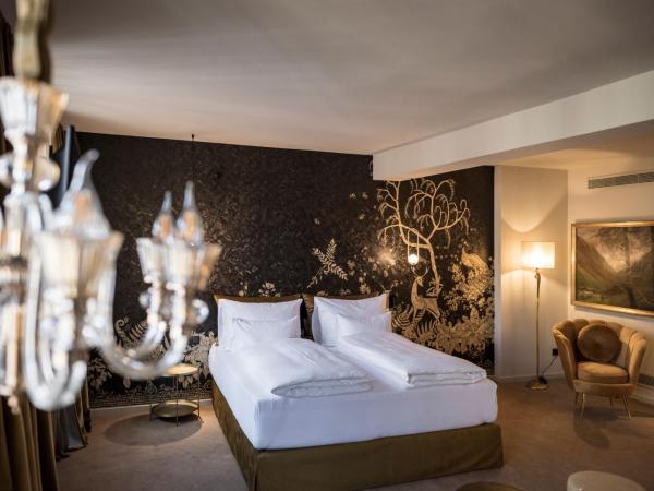 Altstadthotel Weisses Kreuz : photo 6 de la chambre suite toit d'or