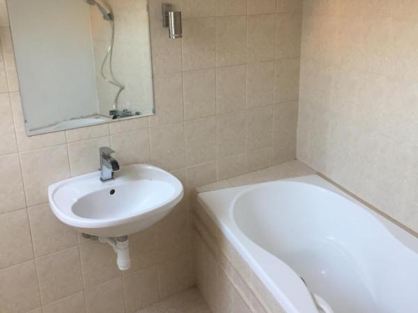 Vulkán Wellness Panzió : photo 3 de la chambre appartement