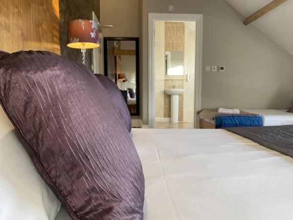 Number One Hundred Bed And Breakfast : photo 1 de la chambre chambre triple