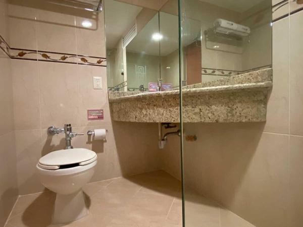 Hotel San Diego : photo 7 de la chambre chambre lit king-size standard