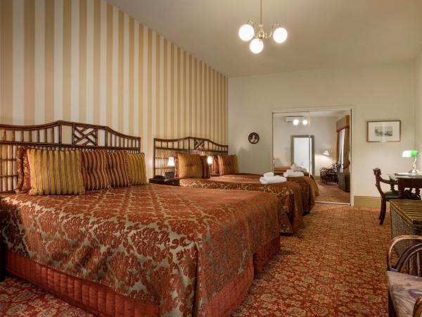 Hadley's Orient Hotel : photo 1 de la chambre family room + book parking for only $5