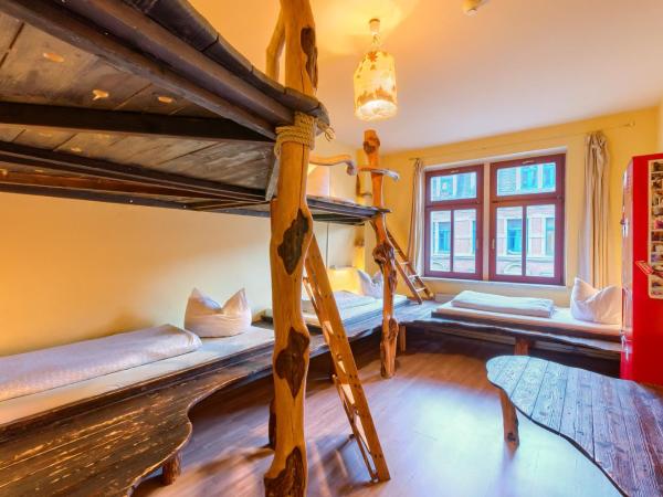 Hostel Lollis Homestay Dresden : photo 4 de la chambre lit dans dortoir de 5 lits