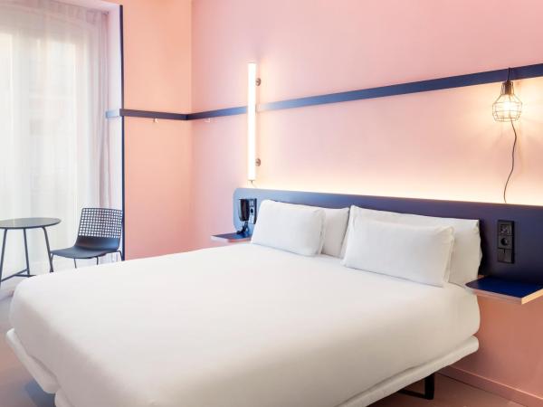 B&B HOTEL Madrid Centro Plaza Mayor : photo 5 de la chambre chambre double premium