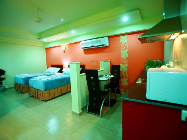 JOHNY INTERNATIONAL HOTEL : photo 1 de la chambre chambre double ou lits jumeaux standard