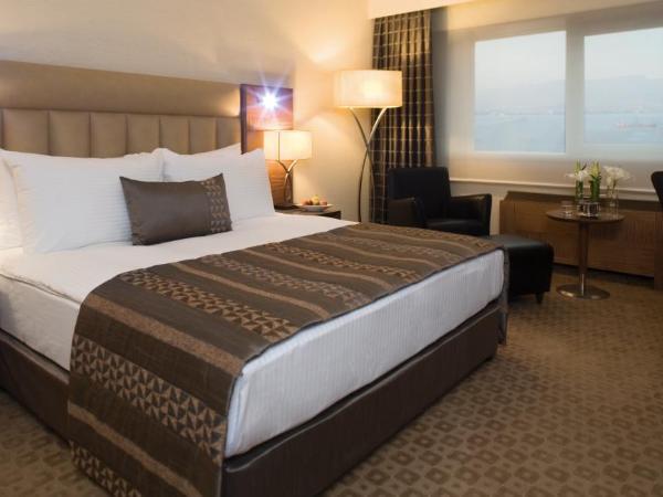 Mövenpick Hotel Izmir : photo 3 de la chambre chambre lit king-size exécutive