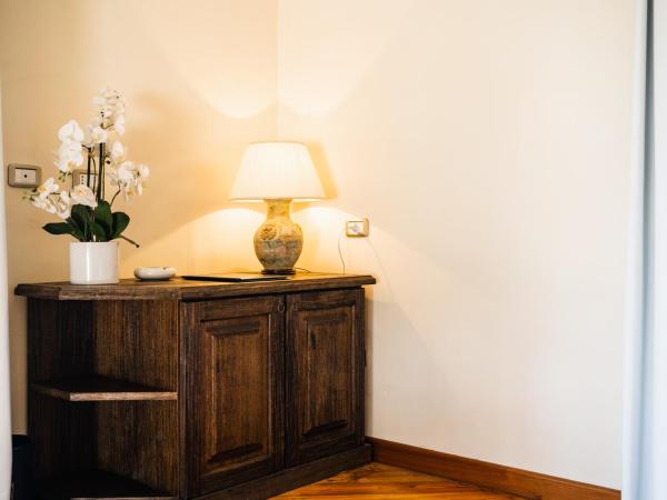 Hotel Pozzo Sacro : photo 5 de la chambre suite junior avec terrasse et vue sur la mer