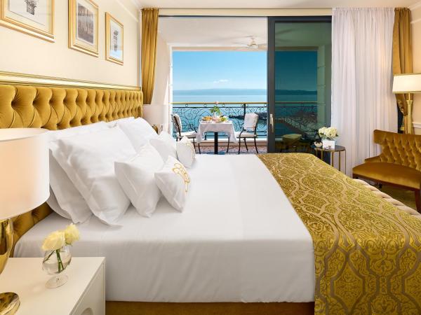 Hotel Villa Harmony : photo 1 de la chambre chambre double ou lits jumeaux premium - vue sur mer
