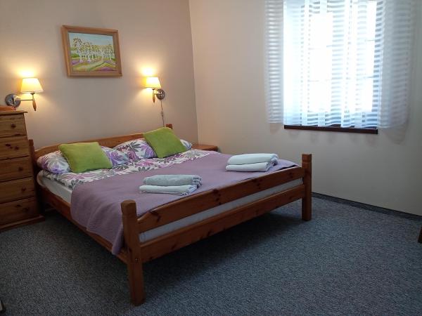 Dom Natury : photo 2 de la chambre appartement - rez-de-chaussée