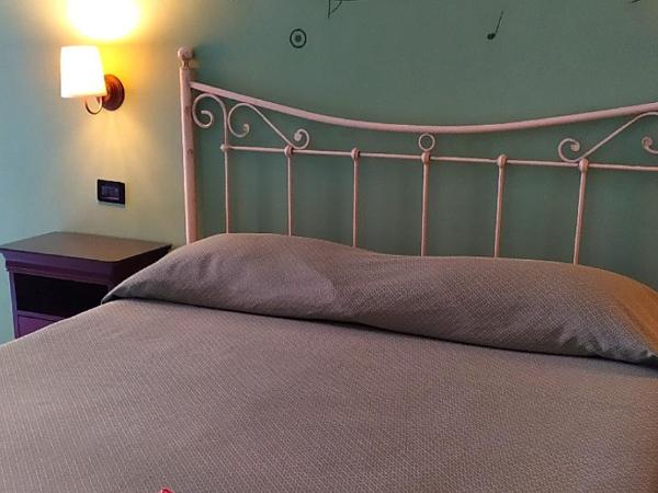 B&B Terra Mia Napoli : photo 10 de la chambre chambre double ou lits jumeaux