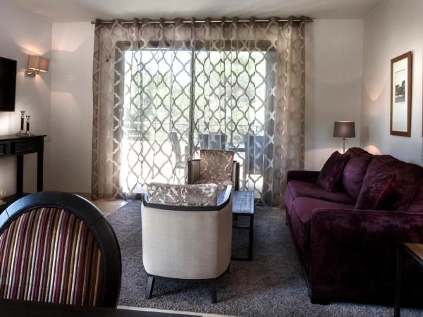 Résidence Hôtelière 4 étoiles Les Mas du Grand Vallon : photo 10 de la chambre appartement 1 chambre