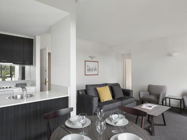 Mantra on Jolimont Melbourne : photo 3 de la chambre chambre lit king-size