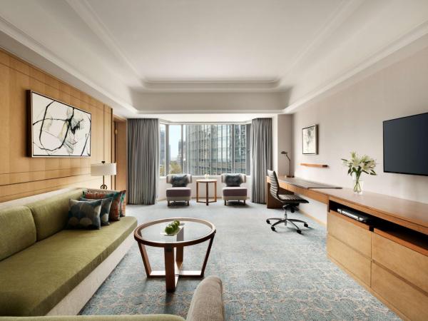 Shangri-La Qingdao - May Fourth Square : photo 4 de la chambre suite exécutive - aile ville