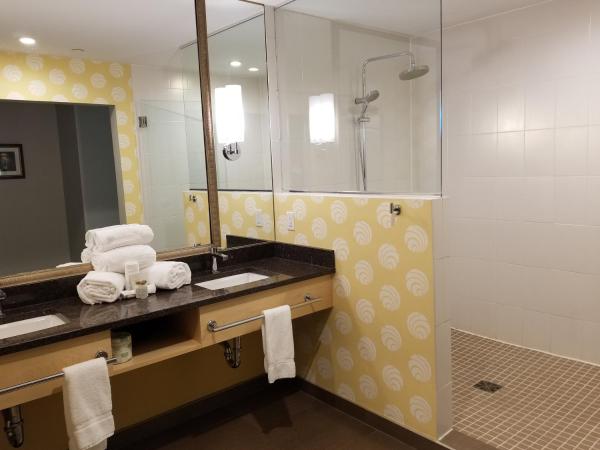 Hotel Indigo Pittsburgh East Liberty, an IHG Hotel : photo 10 de la chambre suite lit king-size – non-fumeurs