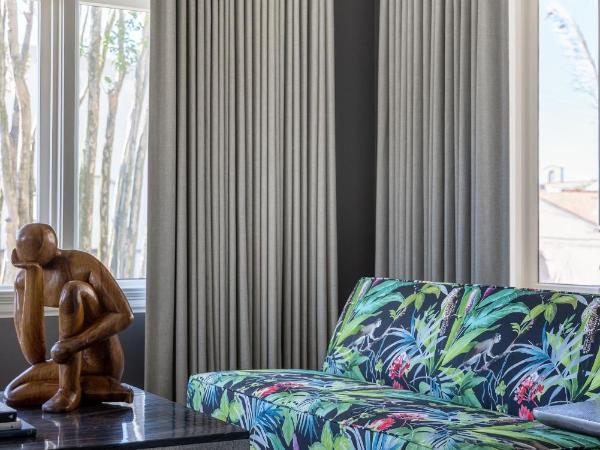 La Colombe d'Or Hotel : photo 4 de la chambre suite lit king-size - demeure de caractère