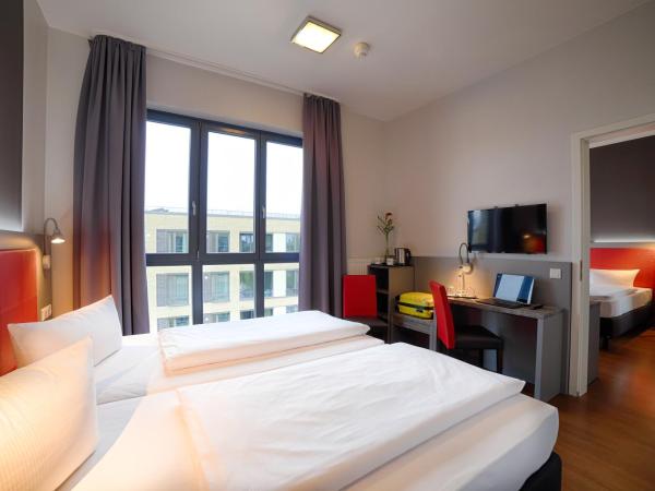 H+ Hotel 4Youth : photo 2 de la chambre chambre quadruple confort