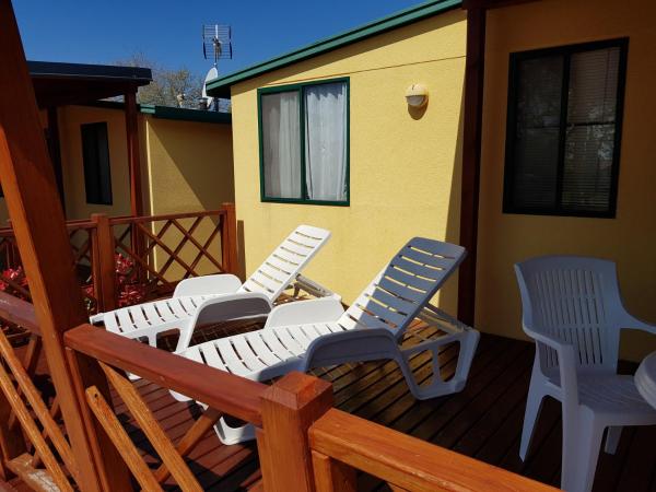 FKK Ulika - Naturist Mobile Homes Eden : photo 2 de la chambre mobile home 2 chambres avec terrasse