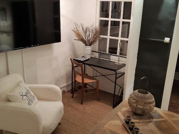 Hôtel Le Patio de Sophie : photo 7 de la chambre suite deluxe avec baignoire spa