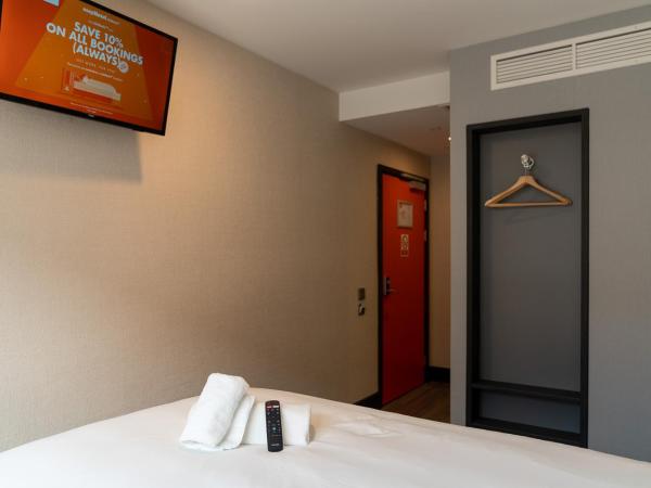 easyHotel Cardiff : photo 3 de la chambre chambre double avec fenêtre