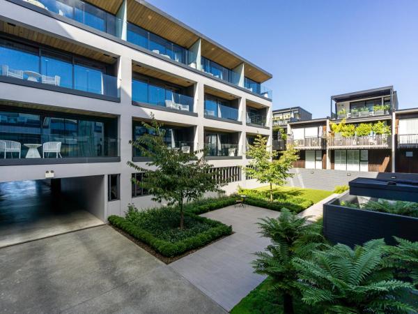 FERNZ Motel & Apartments Birkenhead : photo 1 de la chambre suite supérieure - 2 chambres