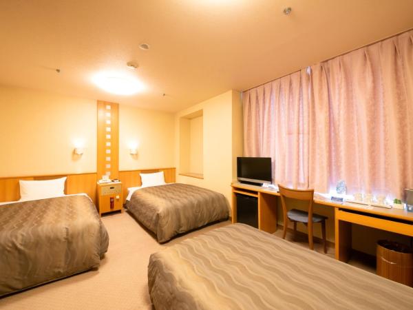 Hiroshima City Bunka Koryu Kaikan : photo 1 de la chambre chambre lits jumeaux - non-fumeurs