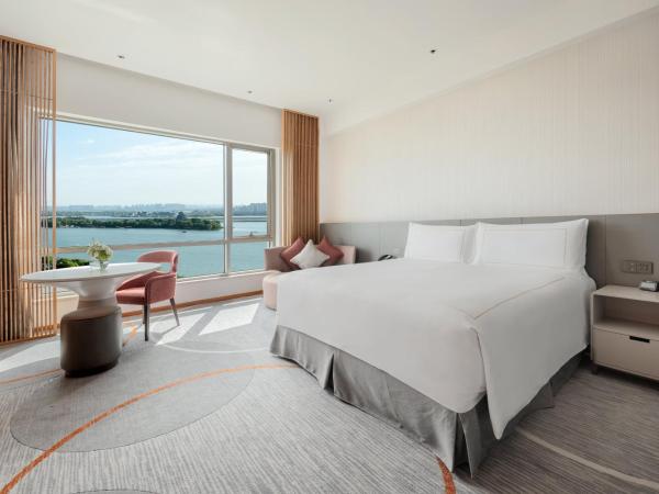 InterContinental Suzhou Hotel, an IHG Hotel : photo 3 de la chambre 1 king premium jinji lake landmark view