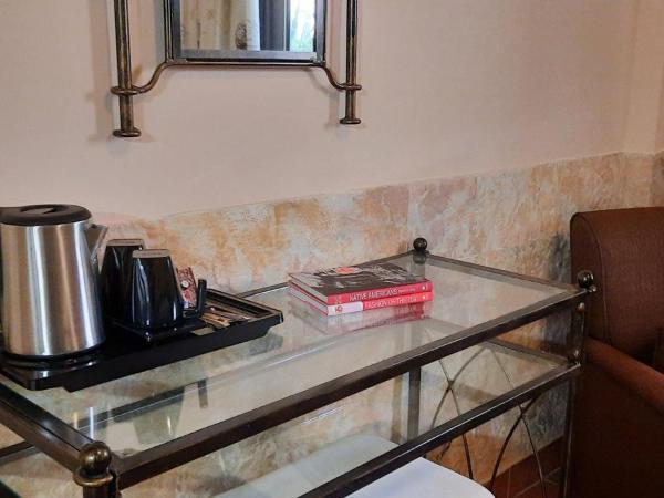 Olympic Fashion Hotels : photo 7 de la chambre chambre double Économique - semi sous-sol