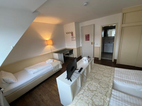 THE 4YOU Hostel & Hotel Munich : photo 9 de la chambre chambre triple