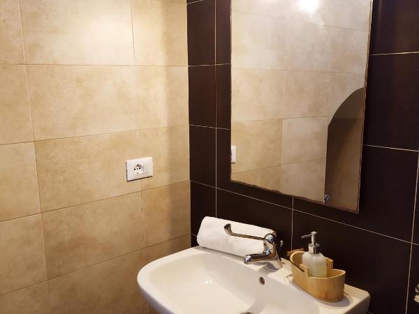 Masseria La Lizza - Ospitalità Rurale : photo 5 de la chambre chambre quadruple avec salle de bains privative