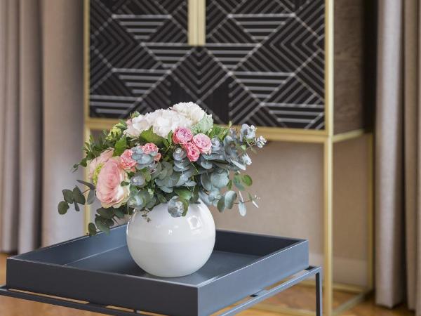 Warwick Reine Astrid - Lyon : photo 6 de la chambre suite exécutive